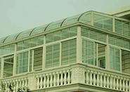 深圳钢构玻璃雨蓬，钢结构玻璃房，铝板幕墙制作工程