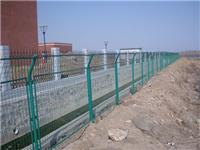 供应浸塑铁丝网围栏生产、浸塑铁丝网规格、浸塑铁丝网型号、浸塑铁丝网制造商