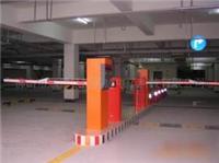 供应深圳机场车辆出入收费管理系统——大型停车场收费机管理系统