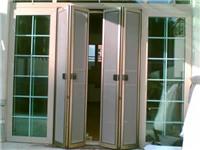 供应佛山铝合金门窗，铝合金纱窗门材料，高档折叠纱门