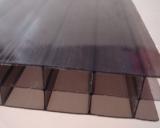 PC蜂窝阳光板是**丽自己研发的一种新的阳光板
