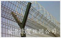 飞机场用的带刺绳防护网，y型柱防护网，机场防护网