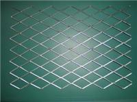 供应中型钢板网 中型钢板网价格 造价低