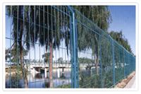 供应黄山鱼塘堤坝安全隔离用护栏网，围栏网，隔离栅