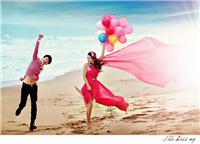 Which Zhengzhou Bride wedding ceremony took good care of before the wedding photographs flowing hair