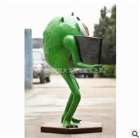 供应厂家供应玻璃钢展示工艺品 卡通 游乐场青蛙动物公仔雕塑