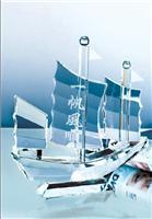 惠州水晶帆船纪念品定做大学学院礼品水晶帆船摆件