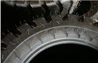 供应工程机械轮胎750-20