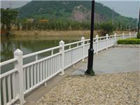 PVC塑钢河道护栏/PVC河道栅栏/PVC河道隔离栏/PVC河道防护栏