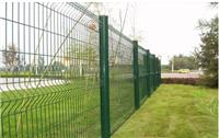 网状隔离网栏、聚酯喷涂隔离网栏、工厂隔离网栏