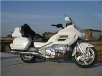 供应本田金翼GL1800踏板摩托车销售