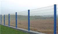 沈阳桃型柱护栏网 沈阳桃型柱护栏网设计沈阳桃型柱护栏网供应