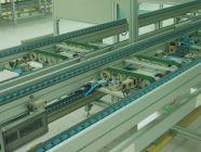 Retractable roller conveyor frame