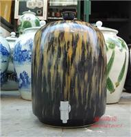 各种陶瓷储水罐