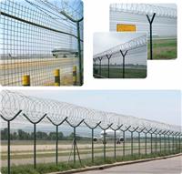 府谷县监狱围栏价格，神木县飞机场护栏网生产厂家，因为专业用心，所以销量成员之一！