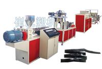 Wing labyrinth drip irrigation belt production line