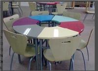 团体活动桌，彩色变形桌