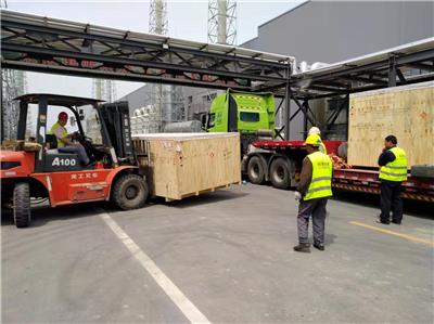 Suzhou lifting escalators, elevators manual installation, technical manpower hoisting large equipment
