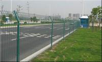 Supply green highway fence