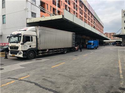 Dongguan Xinfeng freight trains