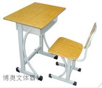 K12型固定月牙学生课桌椅、长期供应各种型号课桌椅