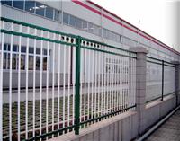 围墙护栏网，道路护栏，锌钢护栏，草坪护栏，PVC护栏