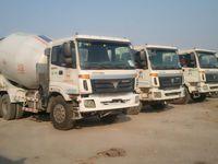 After the high-quality, low price used cement mixing tank eight rounds, the top four after eight truck