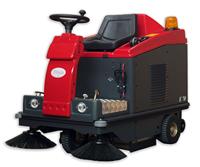 供应意大利POLI驾驶式吸尘扫地车STYLE E70|原装进口电动清扫车