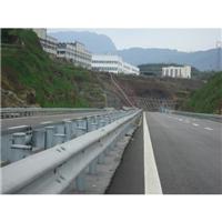 贵州厂家销售高速公路护栏，乡村道路护栏，坚固美观，安全防护 