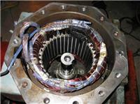西亚特中央空调维修 比泽尔冷水机组螺杆压缩机进水维修
