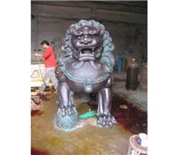 中国铜雕产业网，供给狮子铜雕工艺品摆件