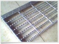 钢格板厂商 批发锯齿钢格板 钢格板用处 钢格板市场
