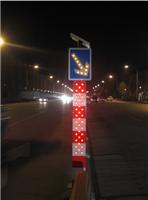 上海节能环保太阳能交通警示灯黄闪灯生产厂家