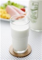 喝牛奶的好处有什么 _黑龙江大庆生牛奶供应销售