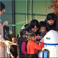 智能早教机器人|机器人教育走进课堂