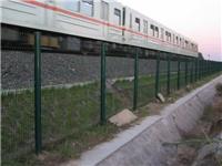 新疆铁路护栏网厂家2.5米
