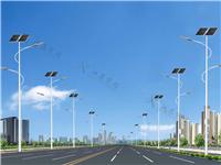 新款太阳能路灯节能灯城市道路灯厂家供应