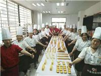 深圳龙华清湖面包培训，到芊圣烘焙，包教包会！
