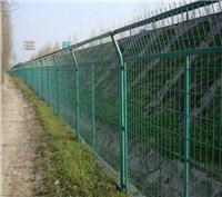 厂家热销高速公路护栏网 折弯防护网 护栏网现货 框架隔离网规格