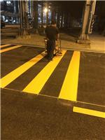 深圳交通道路设施划线工程 深圳停车场地坪漆价格 停车位标准划线