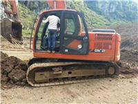全国较正规二手挖掘机公司 出售沃尔沃60B挖掘机