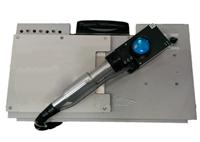 f-laser100瓦激光清洗设备，清洗金属表面污垢