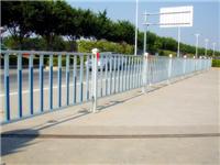 河南城市交通护栏 道路护栏厂家 马路中间护栏
