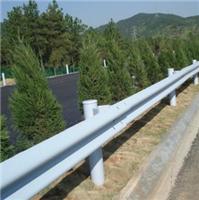 十堰高速公路护栏案例1：Gr-SB-4E镀锌波形梁钢护栏