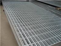 304不锈钢钢格板规格型号|电厂平台钢格板|楼梯踏步板