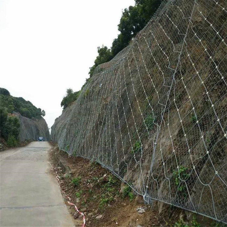 贵阳厂家出售边坡高速公路钢丝绳防护网、安全网价格