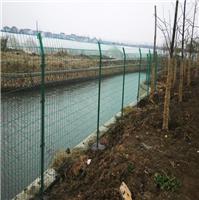 铁丝网片护栏 高速护栏网 1.8米高公路两边防护网