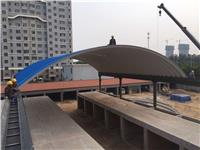 河北京恺拱形屋顶240型拱形波纹钢屋盖彩钢大棚制作安装