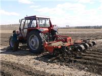 托克托县国家支持的大型农机具服务公司
