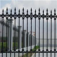 郑州护栏网 铁丝网 防护网 围栏网养殖圈地防护网生产厂家